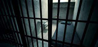 Woman-cries-out-after-hubby-was-remanded-in-custody